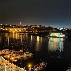 Marina Ξενοδοχείο Σλιέμα