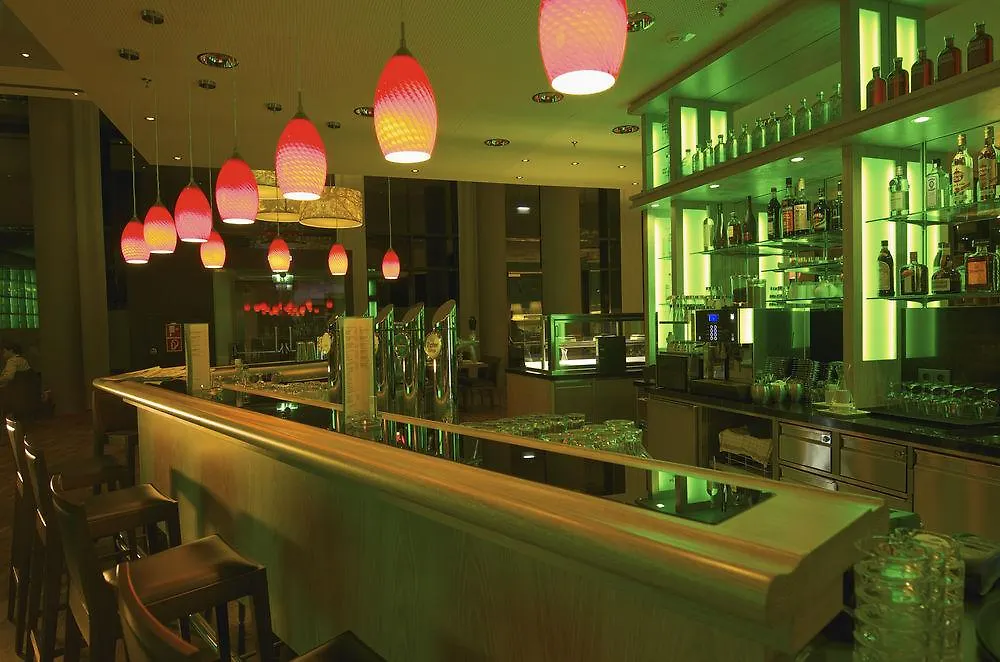 Courtyard By Marriott Vienna Prater/Messe Hotel