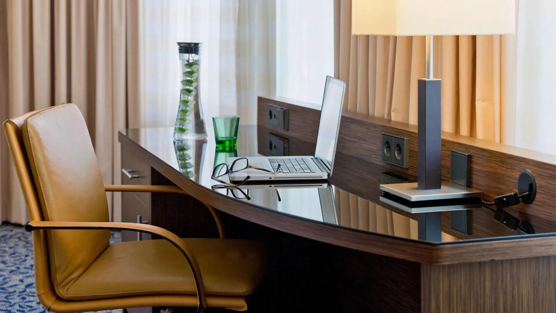 Courtyard By Marriott Vienna Prater/Messe Hotel
