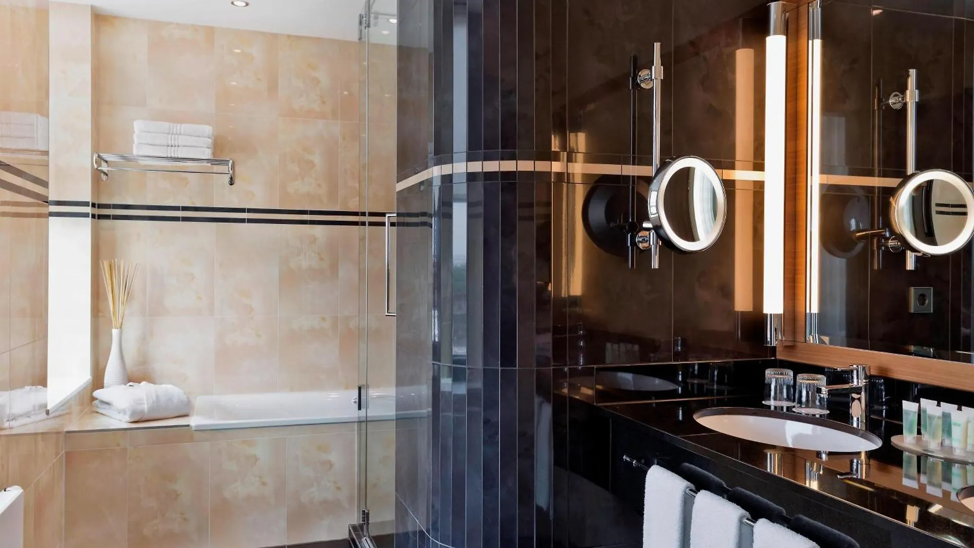Courtyard By Marriott Vienna Prater/Messe Hotel 4*,