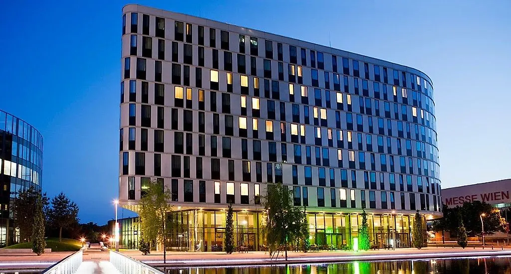 ****  Courtyard By Marriott Vienna Prater/Messe Hotel Austria